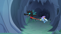 Changeling tries to fly after Starlight and Thorax S6E26