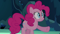 Pinkie Pie hearing her clones chanting S3E03