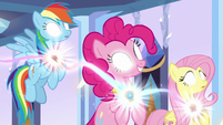 RD, Pinkie, and Fluttershy freed from Sombra's control S9E1