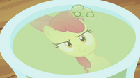 Apple Bloom and bubbling potion S4E15
