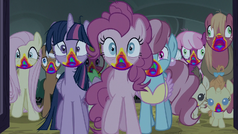 The ponies enter the barn S6E15