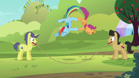 Rainbow and Scootaloo synchronized jump-roping S5E17