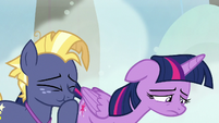 Twilight disappointed; Star Tracker amused S7E22