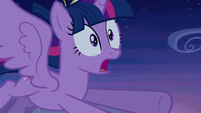 Twilight watching the chase S4E02
