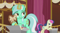 Lyra and Bon Bon best of friends S5E9