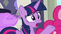 Twilight "she's being horrible to everypony!" S8E4