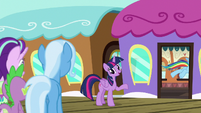 Twilight invites other friends to come along S7E2