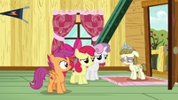 Cutie Mark Crusaders listening to Zipporwhill S7E6