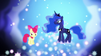 Princess Luna speaking with Apple Bloom S5E4