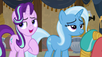 Starlight "waiting in that super-long line" S8E19