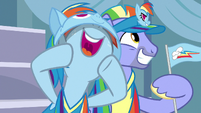 Windy Whistles starts to cheer louder S7E7