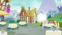 Discord vanishes away from the Mane Six S5E22