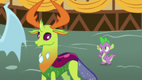 Spike walking up to Thorax S7E15