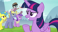 Twilight addresses the crowd once more S7E14