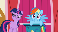 Twilight doesn't like this at all.