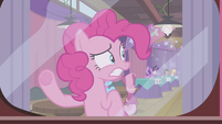 Pinkie Pie hears the cupcakes question S9E16
