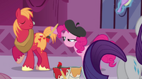 Artist Pinkie Pie (sans mouth) at work.