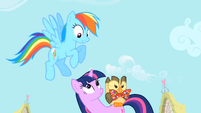 Rainbow Dash thinks Spike is jealous S1E24