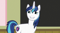 Shining Armor grinning nervously S7E3