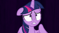 Twilight succumbing to her deepest fears S9E1