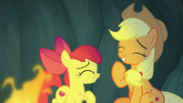 Apple Bloom excited to hear Rockhoof's story S7E16