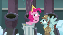 Pinkie Pie asks the Janitor Pony about her pie S7E23