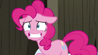 Pinkie Pie trying to play it cool S7E11