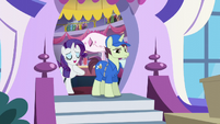 Rarity voices her appreciation S5E15