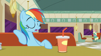 Rainbow "right?" S6E9