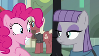 Pinkie Pie squees S6E3