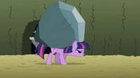 Twilight carrying rock S2E01