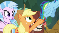 Applejack insists that Rainbow go first S8E9