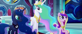 Princess Cadance "arriving from all over" MLPTM