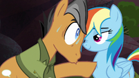 Quibble Pants in Rainbow Dash's face S6E13