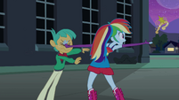 Rainbow Dash tosses the crown to Fluttershy EG