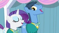 Rarity and Toe-Tapper singing.