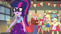 Twilight and Apples in fearful shock EGHU