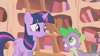 Twilight and Spike worried S1E05