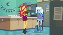 Trixie calling Sunset Shimmer a friend EGFF