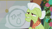 Granny Smith "always brought them good luck" S5E20