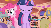 Pinkie Pie gasp S01E01