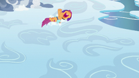 Scootaloo slides in a circle on the clouds S7E7