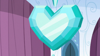 The Crystal Heart stops spinning S6E1