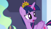 Twilight "couldn't one of the royal guard" S4E25