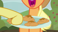 Apple fritters fly off the plate S3E8
