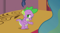 Spike waving R2 S2E02