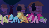 Twilight's friends "an inspiration to us all" S03E13