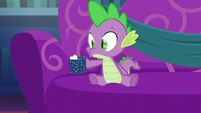 Spike blows on his hot cocoa S06E08