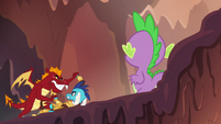 Spike watches Ember struggle with Garble S6E5