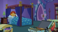 Sunburst sleeping in the castle guest room S7E24.png (791 KB)